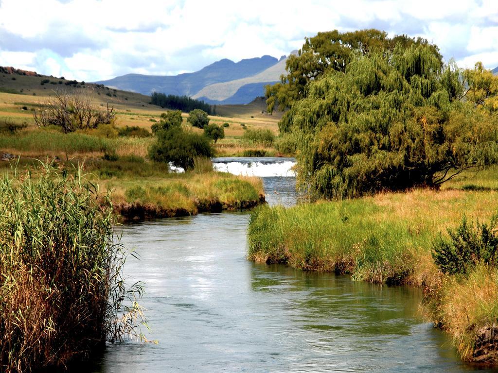 Rosewood Corner, Clarens Bed & Breakfast Exterior photo