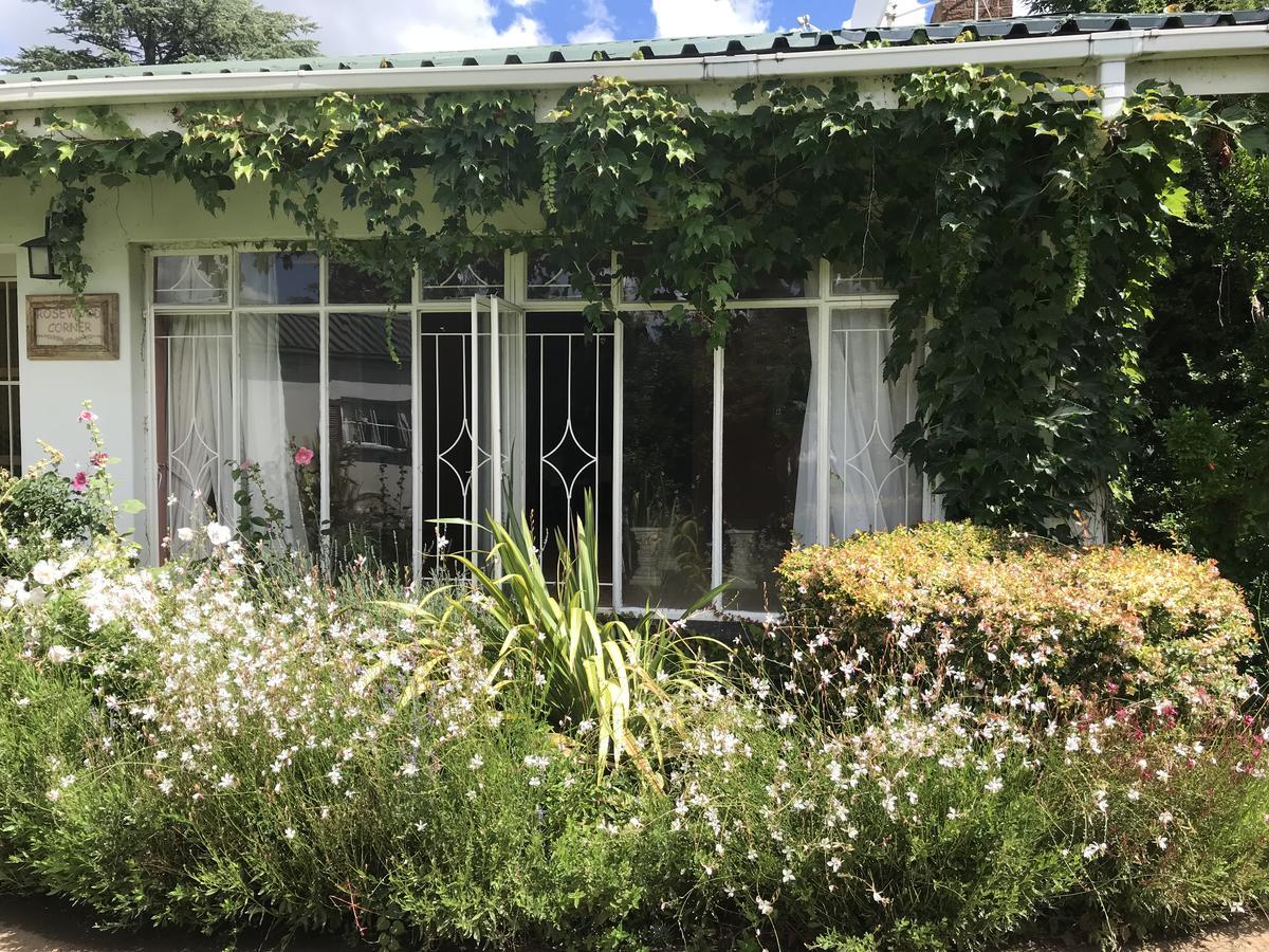Rosewood Corner, Clarens Bed & Breakfast Exterior photo